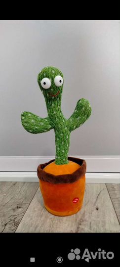 Игрушечный кактус музыкальный
