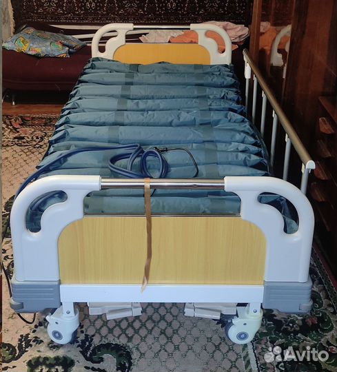 Кровать медицинская функциональная механическая е8