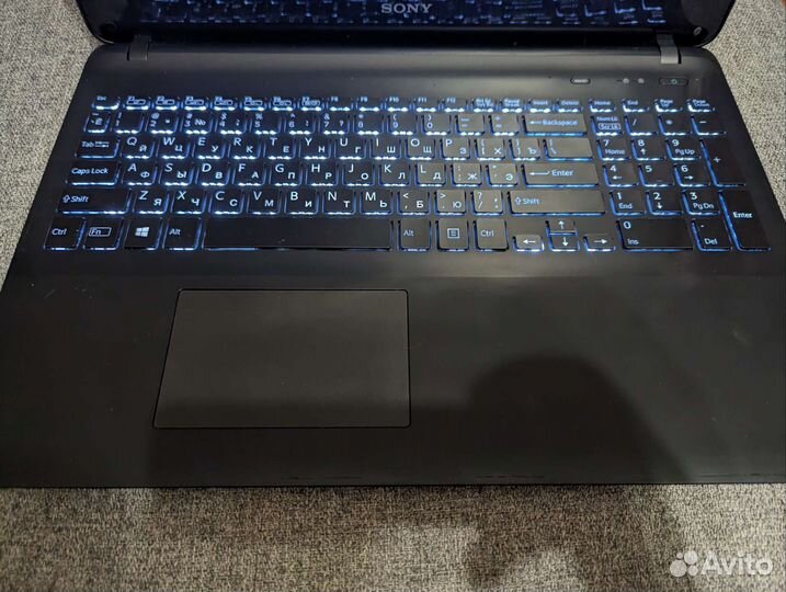 Sony vaio svf1521D1RB 6гб, 2 гб GeForce 740