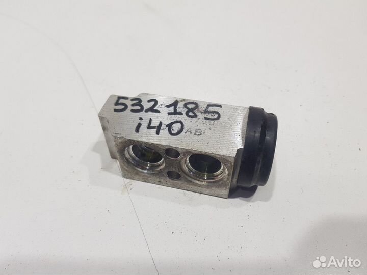 Клапан кондиционера (Hyundai i40)