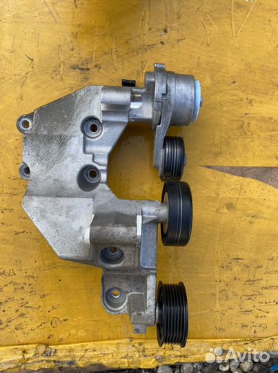 Кронштейн натяжителя Kia Sorento 3 Prime 2.2 D