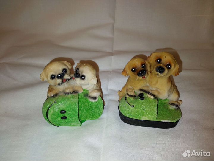 Статуэтка собачка