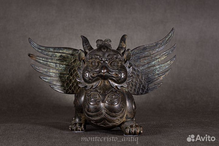 Бронзовая статуэтка Крылатая Гаруда
