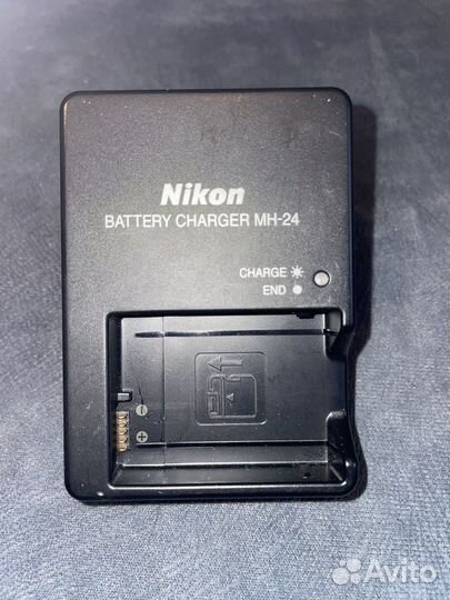 Зеркальный фотоаппарат Nikon D3200