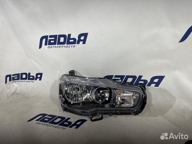 Фара mitsubishi lancer X 07-16 RH