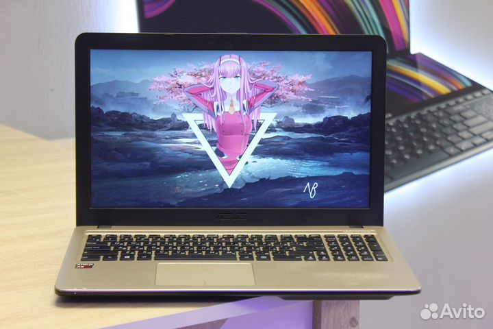 4-х ядерный Ноутбук Asus для работы, офиса, учёбы