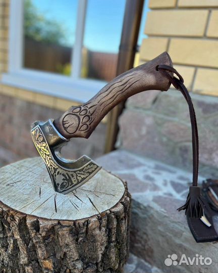 Топор ручной работы