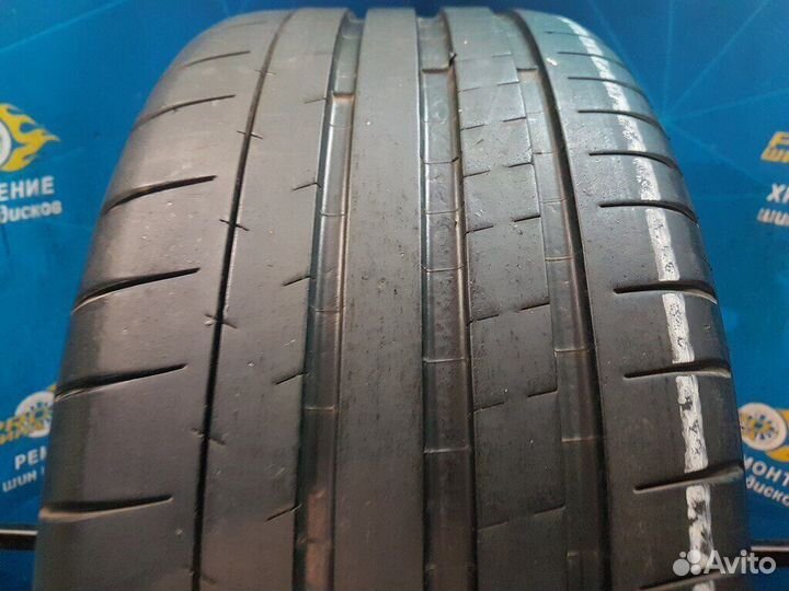 Michelin Pilot Super Sport 245/45 R18