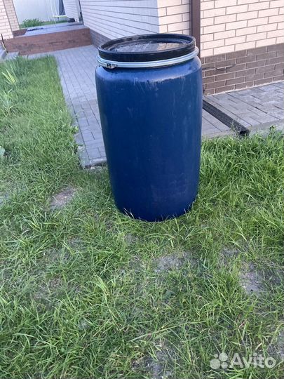 Бочка пластиковая 227 литров пишевая