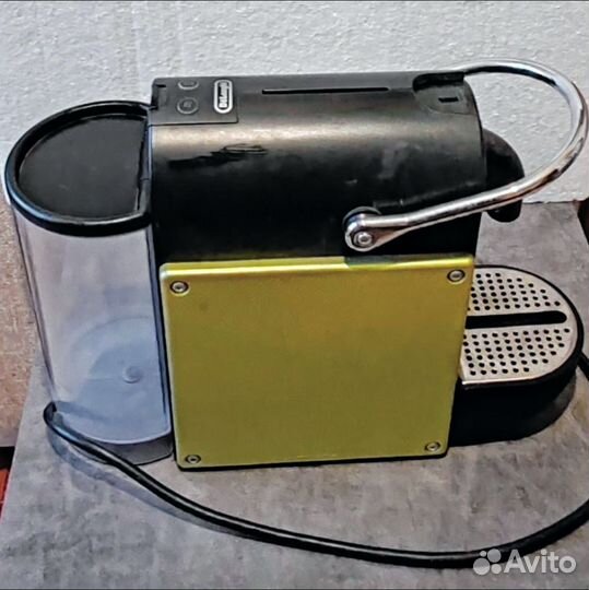 Капсульная кофемашина delonghi nespresso N125 L