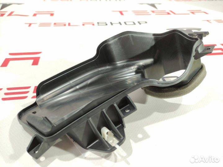 Воздухозаборник Tesla Model 3 2019 1099999-00-H