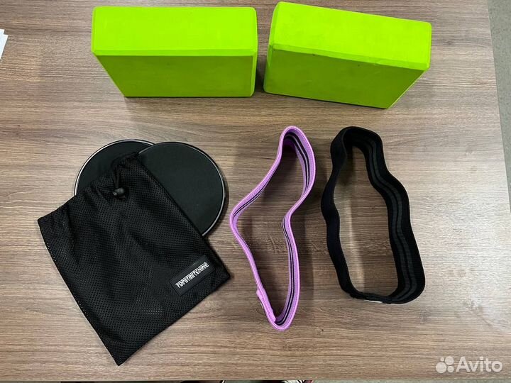 Инвентарь для фитнеса резинки слайдинги кубики