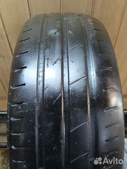 Viatti Strada Asimmetrico V-130 205/65 R15