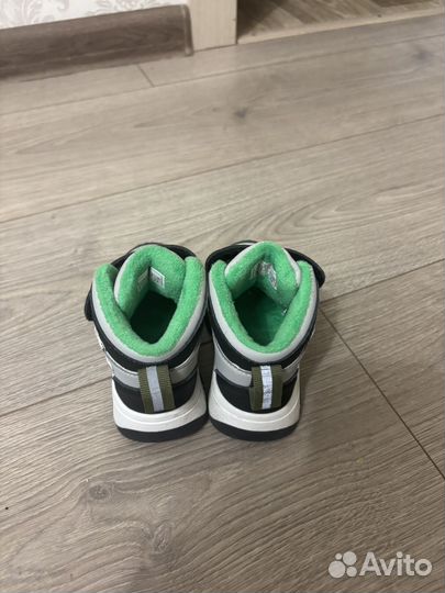 Детская обувь 22 размер