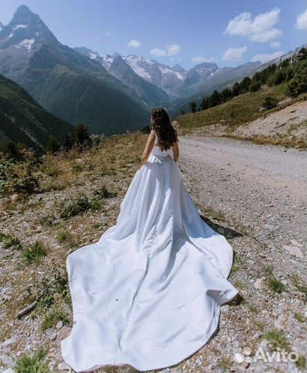 Свадебное платье