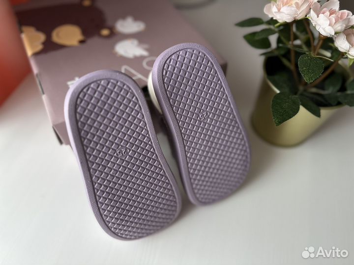 Новые сандалии в садик 25 размер