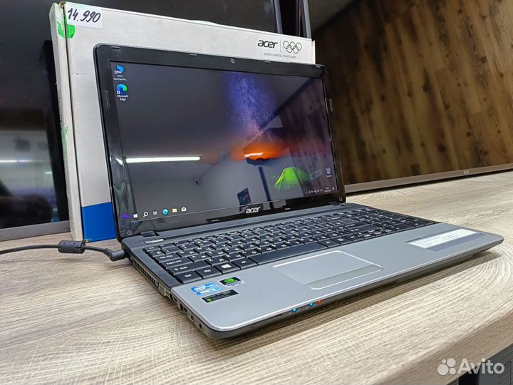 Ноутбук Acer i5/GT 620m на 1GB/4GB/500GB
