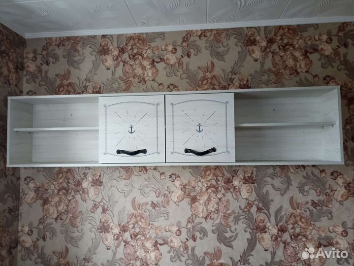 Полка навесная