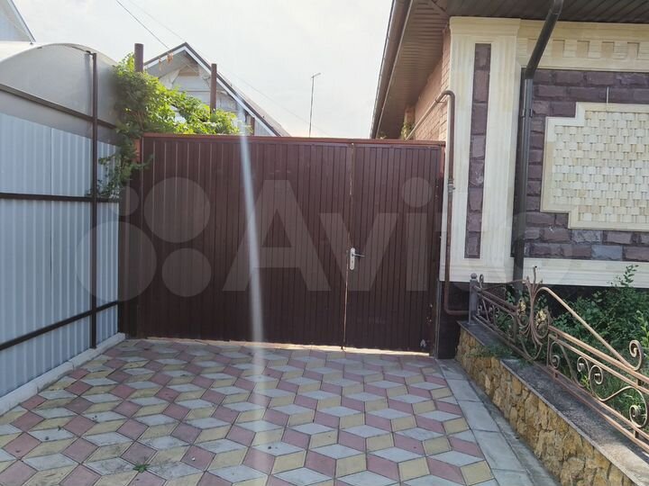 Дом 65,5 м² на участке 1,7 сот.