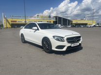Mercedes-Benz E-класс 2.0 AT, 2018, битый, 139 700 км, с пробегом, цена 1 950 000 руб.