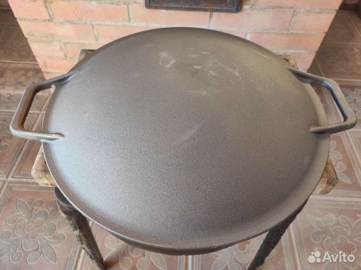 Чугунный казан 12 литров с крышкой садж. Садж. Ско