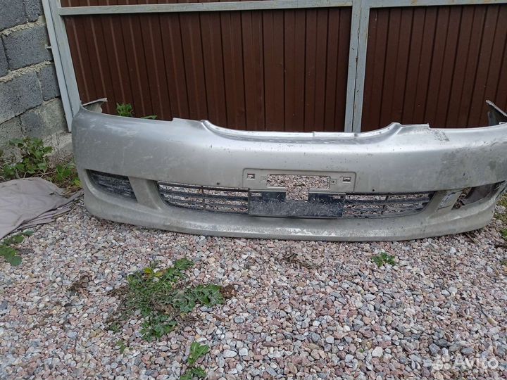 Бампер на Toyota nadia