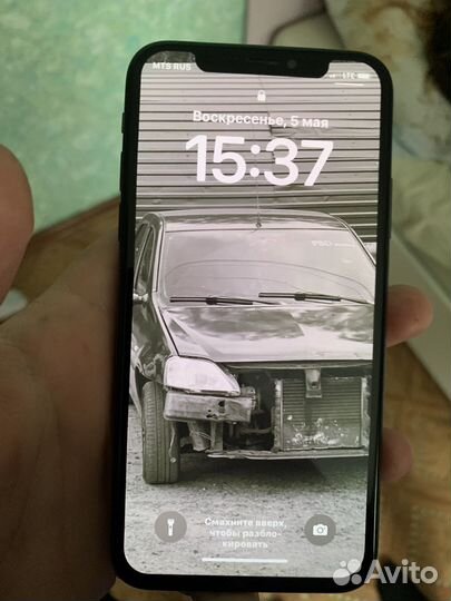 iPhone X, 64 ГБ