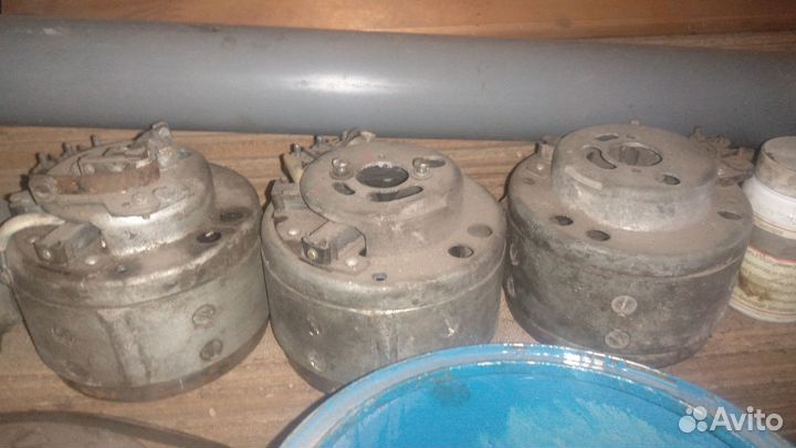 Запчасти на мотоцикл восход 3м и на Иж