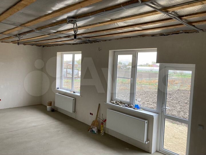 Дом 74 м² на участке 8,3 сот.