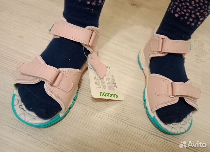 Сандалии для девочки