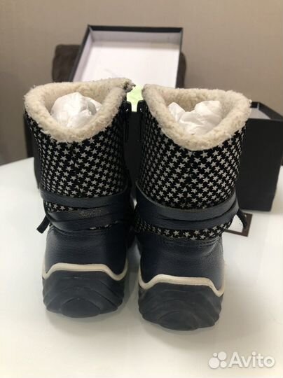 Ботинки для девочки зимние 24 размер