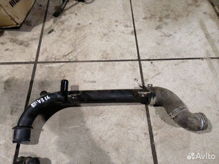 Патрубки системы охлаждения Chevrolet Cruze J300