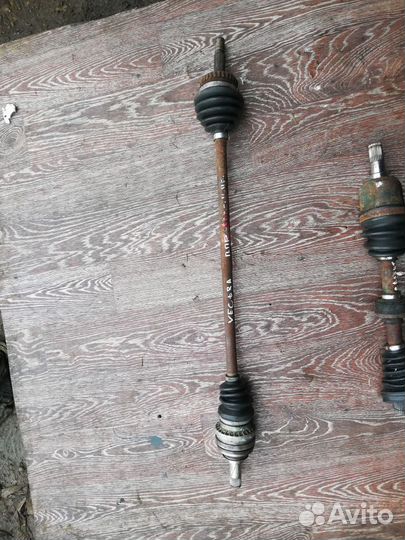 Полуось передняя правая Opel Vectra A 1988-1995