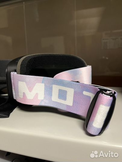 Очки горнолыжные