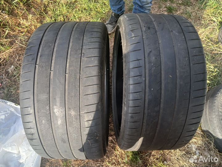 Michelin Pilot Sport 4 S 3.25/400 R22