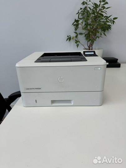 Принтер HP 402dne