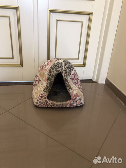 Домик для кошки, или маленькой собачки