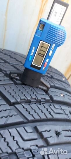 Goodyear UltraGrip Ice Arctic SUV 235/65 R17 108T