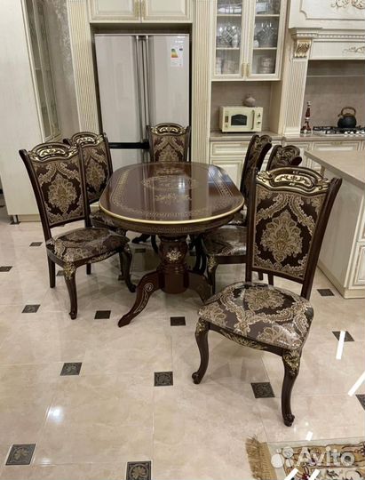 Столы и стулья новые