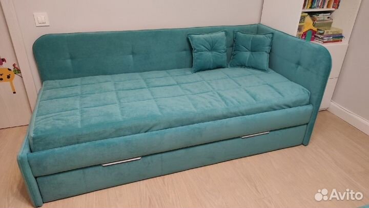 Детская кровать угловая