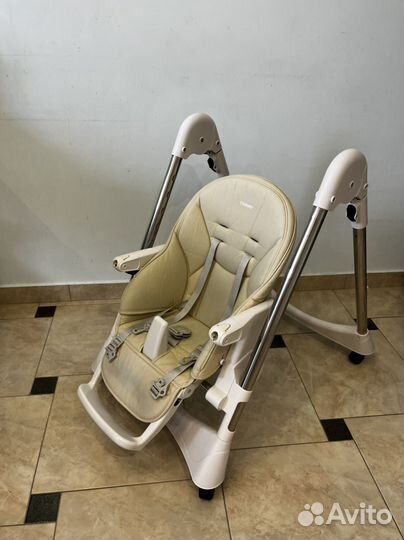 Стульчик для кормления tommy