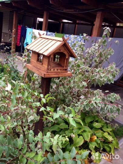 Кормушка для птиц