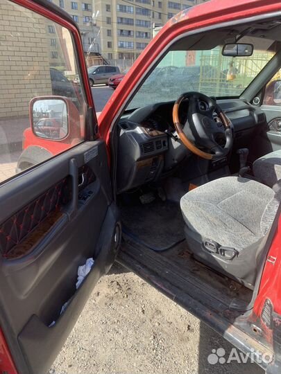 Mitsubishi Pajero 3.5 AT, 1994, 300 000 км