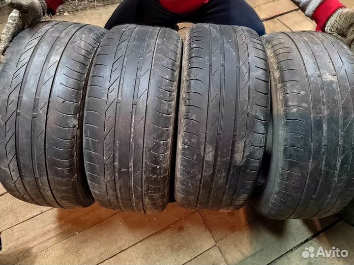 Bridgestone Turanza T001 225/50 R17 94W