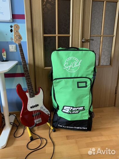 Сумка на колесиках