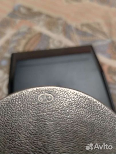 Пудреница мельхиоровая