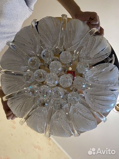 Люстра с разными режимами