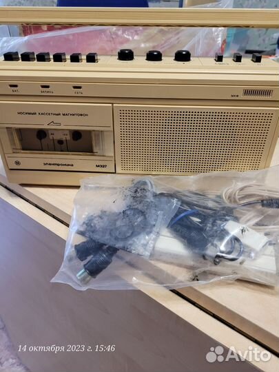 Кассетный магнитофон электроника м327