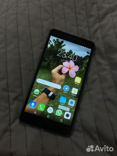 Lenovo Phab Plus, 2/32 ГБ