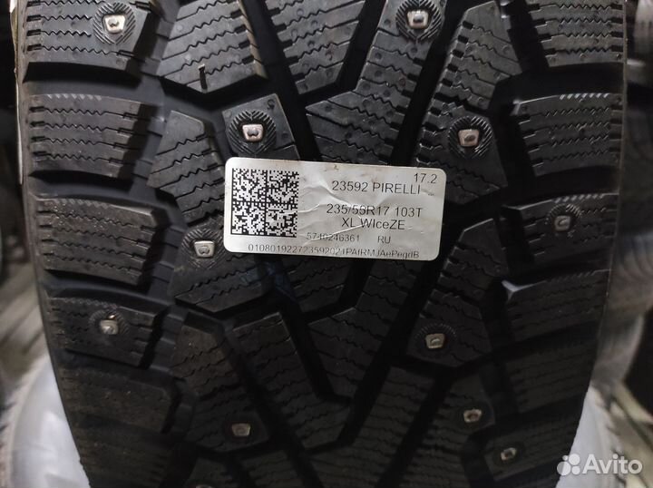 Pirelli Winter Ice Zero 235/55 R17 103T